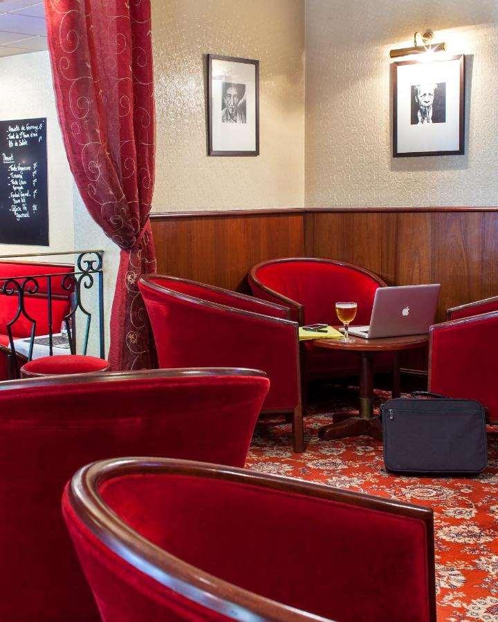 Brit Hotel Le Lion D'Or Chinon Room photo